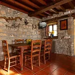 Casa Begona En Ribadesella Linares (Asturias)
