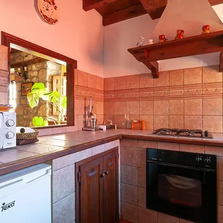 Casa Begona-situada En Sardedo, Ribadesella Horská chata *