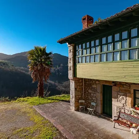 Casa Begona En Ribadesella * Linares (Asturias)